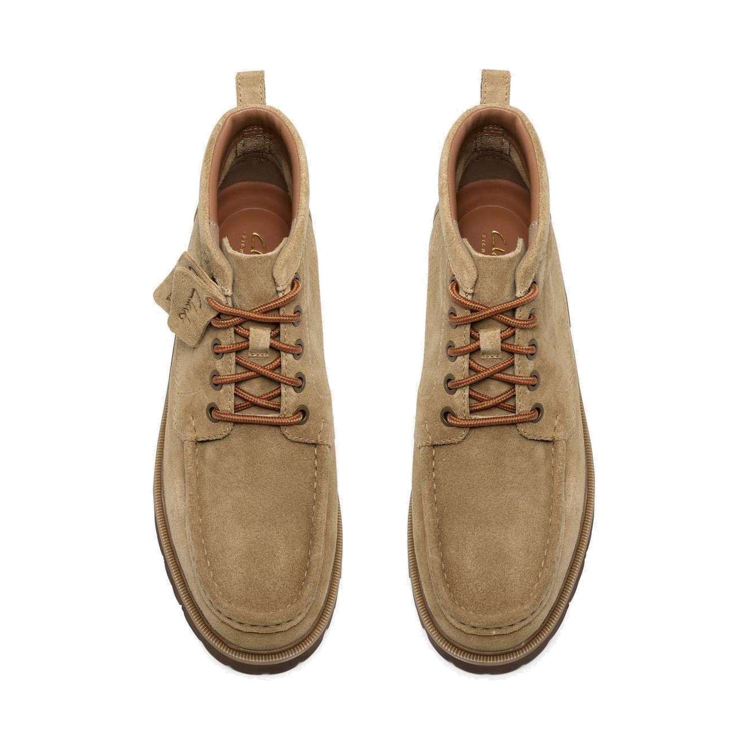 Boots Clarks Cleyhill Hi – Sable foncé, vue de dessus (la paire)